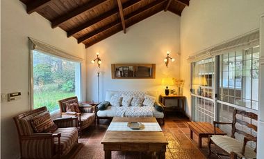 IMPECABLE CHALET 3 DORMITORIOS 2 BAÑOS EN UNA SOLA PLANTA