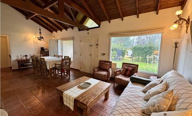 IMPECABLE CHALET 3 DORMITORIOS 2 BAÑOS EN UNA SOLA PLANTA