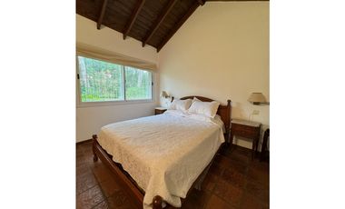 IMPECABLE CHALET 3 DORMITORIOS 2 BAÑOS EN UNA SOLA PLANTA