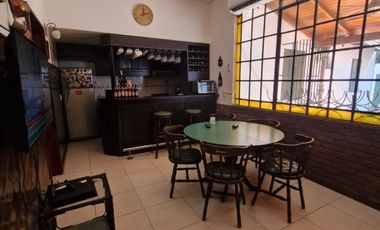 VENTA DE CASA EN Caseros