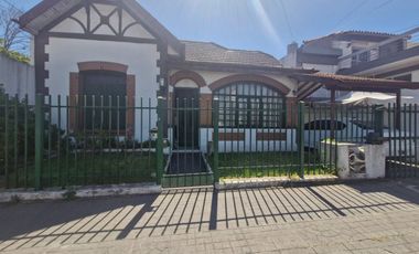 VENTA DE CASA EN Caseros