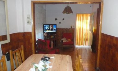 VENTA DE CASA EN Caseros