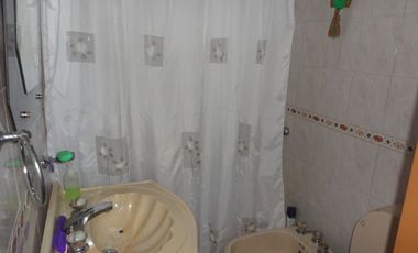 VENTA DE CASA EN Caseros
