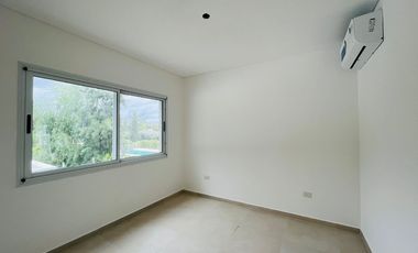 Casa en venta en Miralagos