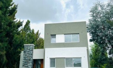 Casa en venta en Miralagos