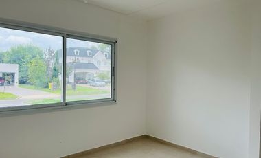 Casa en venta en Miralagos