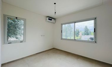 Casa en venta en Miralagos