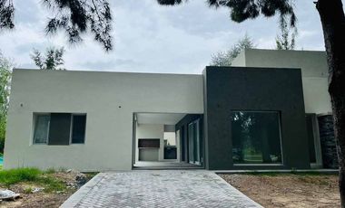 Casa en venta en Miralagos