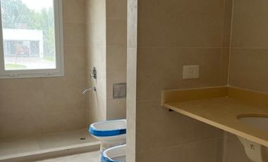 Casa en venta en Miralagos