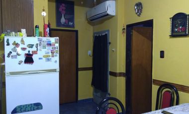 VENTA DE CASA EN Caseros