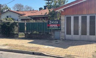 Casa en venta en Moron Sur