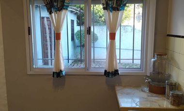 VENTA DE CASA EN Caseros