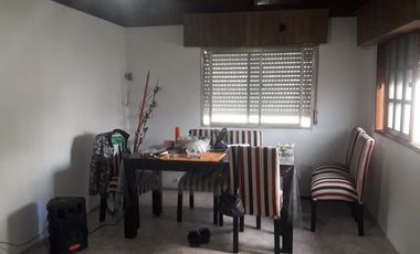 VENTA DE CASA EN Caseros
