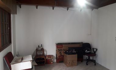 VENTA DE CASA EN Caseros