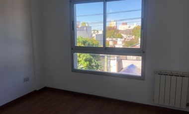 Departamento en venta en Berazategui Este