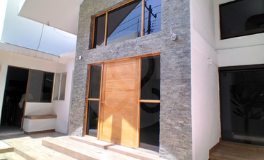 Casa en venta en Palmira Tingüindín