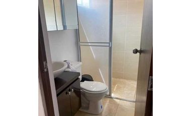 Casa esquinera en conjunto, Cerritos-Galicia, Pereira