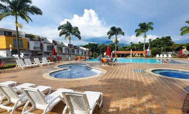 Amplia casa en conjunto, Pueblito Cafetero, Pereira