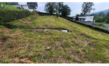 Lote a 2 minutos de la vía La Romelia-El Pollo