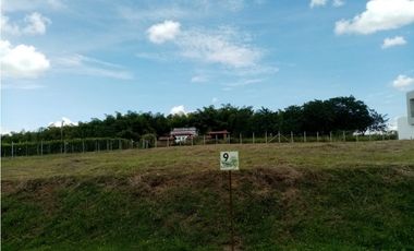 EN VENTA ESPECTACULAR LOTE EN CONDOMINIO CERRITOS