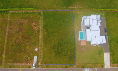 EN VENTA ESPECTACULAR LOTE EN CONDOMINIO CERRITOS