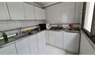 EN VENTA AMPLIO APARTAMENTO EN EL CENTRO DE PEREIRA.