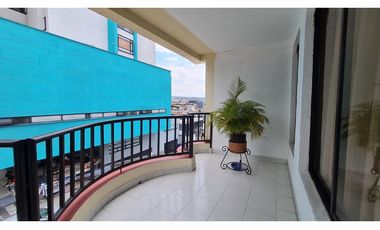 EN VENTA AMPLIO APARTAMENTO EN EL CENTRO DE PEREIRA.