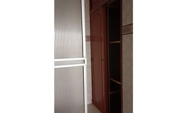 Casa con Local comercial/Centro Pereira