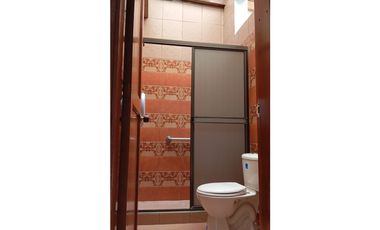 Casa con Local comercial/Centro Pereira