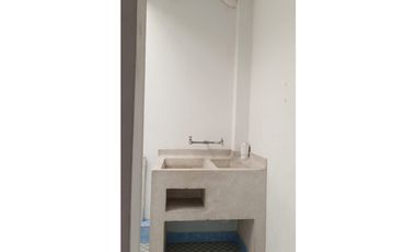 Casa con Local comercial/Centro Pereira