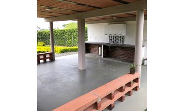 Casa campestre en condominio, La Palmilla, vía Alcalá