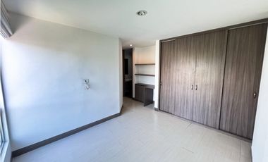 Apartamento en los Alamos-Pereira