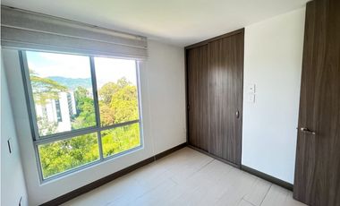 Apartamento en los Alamos-Pereira