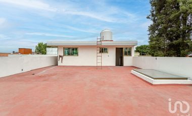HERMOSO JARDIN  CON EDIFICIO EN VENTA IZTAPALAPA