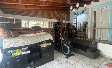Venta casa en María Candelaria Huitzilac - V329