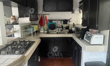 Venta casa en María Candelaria Huitzilac - V329