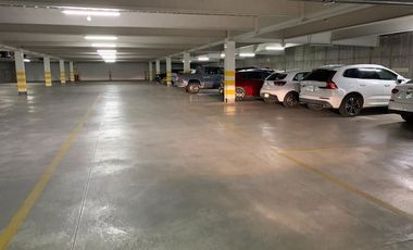 LOCALES EN VENTA LA RESERVA EL CAMPANARIO QUERETARO CLV230218-AED