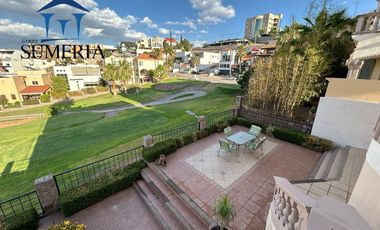 Casa en venta en San Francisco con vista al campo de golf