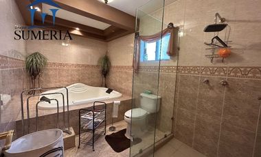Casa en venta en San Francisco con vista al campo de golf