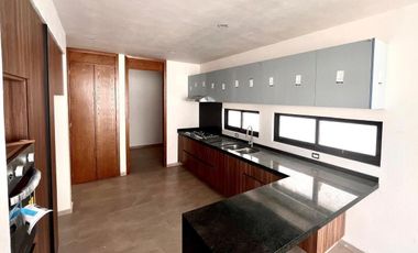 HERMOSA CASA EN VENTA PARQUES VALLARTA !!