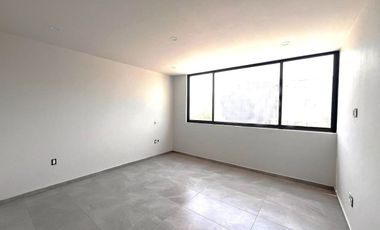 HERMOSA CASA EN VENTA PARQUES VALLARTA !!