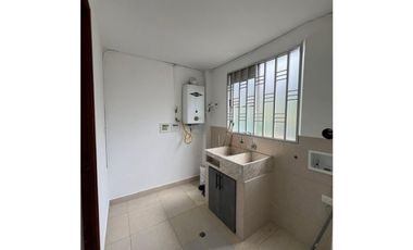 Casa Duplex en Arriendo en Envigado Sector Los Benedictinos