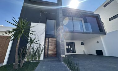 Venta Casa en Lomas de Angelopolis , Puebla.