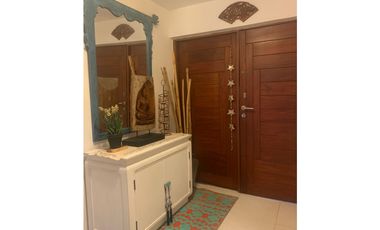 Venta Casa Poblado Loma de los González Medellín