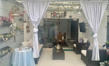 Venta Casa Poblado Loma de los González Medellín