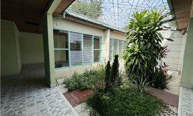 Casa esquinera de una planta en venta Barrio Las Mercedes Palmira