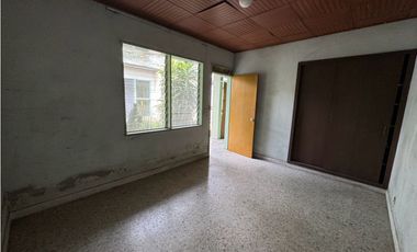 Casa esquinera de una planta en venta Barrio Las Mercedes Palmira