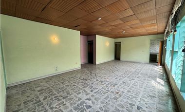 Casa esquinera de una planta en venta Barrio Las Mercedes Palmira