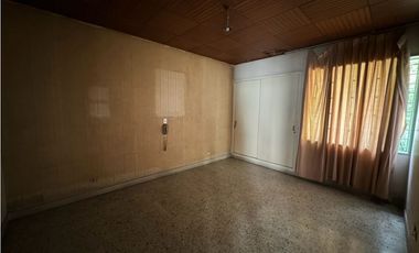 Casa esquinera de una planta en venta Barrio Las Mercedes Palmira