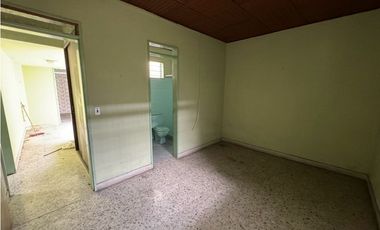 Casa esquinera de una planta en venta Barrio Las Mercedes Palmira
